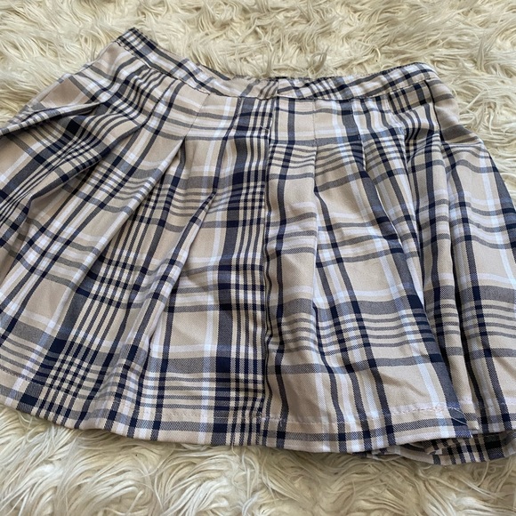 • FADED ROSE plaid tennis skirt size large GREAT CONDITION!! - Picture 7 of 7